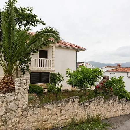 Bridic Διαμέρισμα *